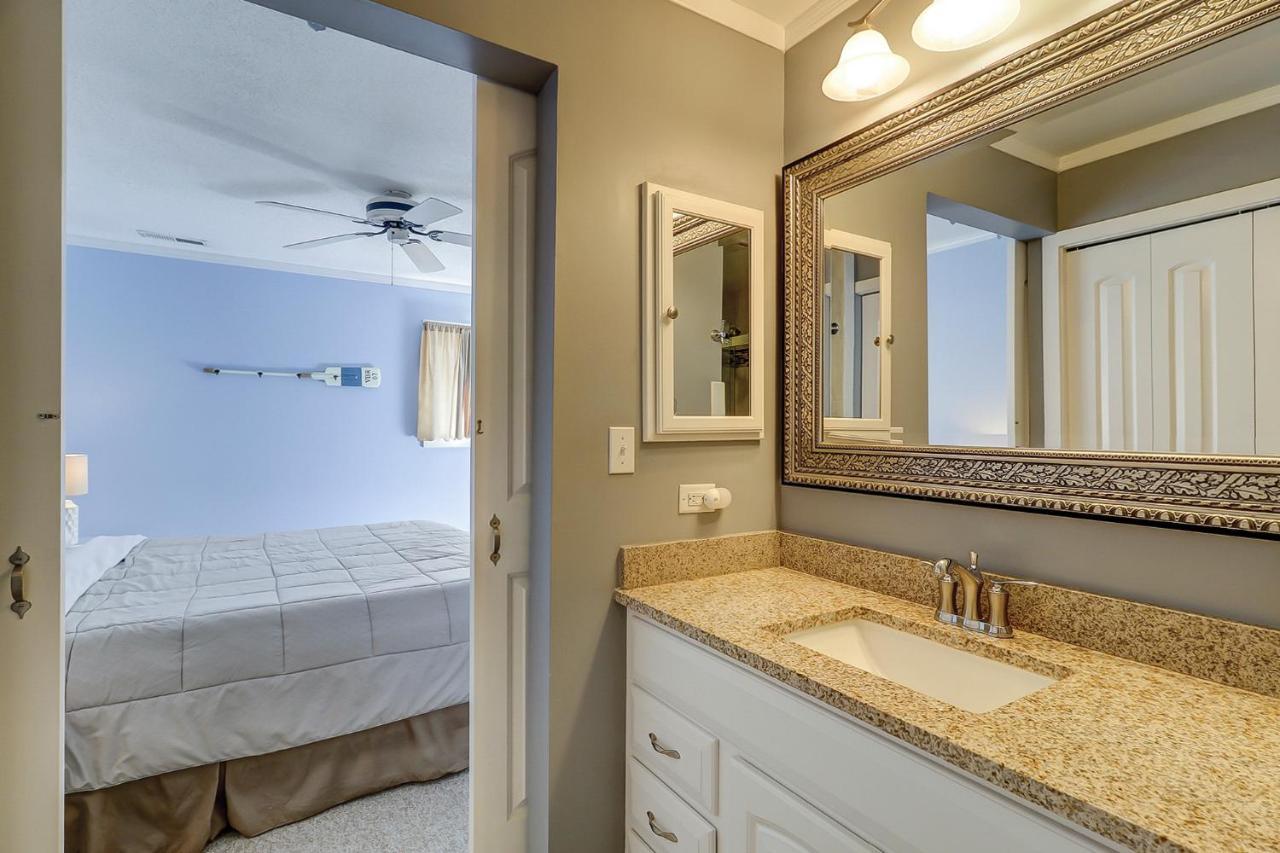 Golf View Two Bedroom With K Q And Fold Out Couch Bikes & Beach Gear Included Хилтън Хед Айлънд Екстериор снимка