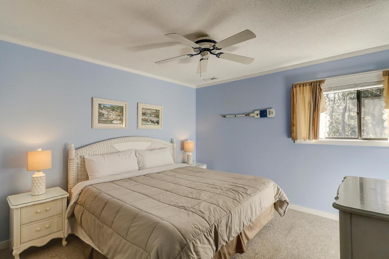 Golf View Two Bedroom With K Q And Fold Out Couch Bikes & Beach Gear Included Хилтън Хед Айлънд Екстериор снимка